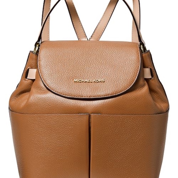 Meet your Posher, GO 2 THREADS - Picture 11 of 13